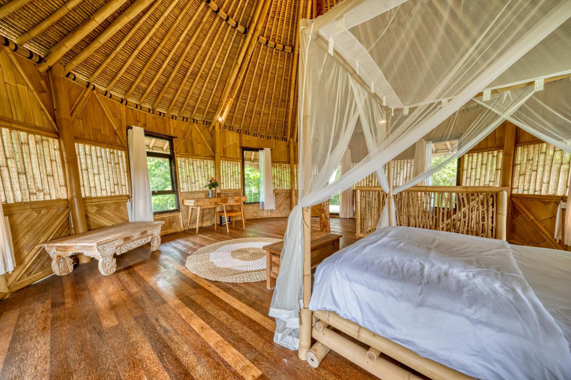 Bamboo Sanctuary By Nusantara Hospitality Villa *